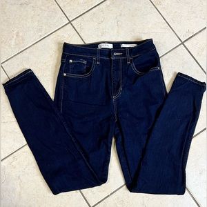 Guess dark blue Jeans Size 27reg